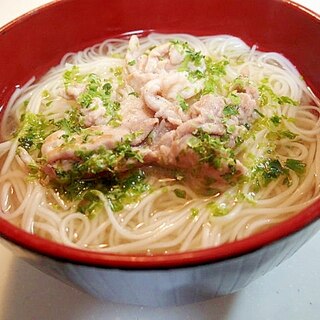 豚肉と青のりのにゅう麵